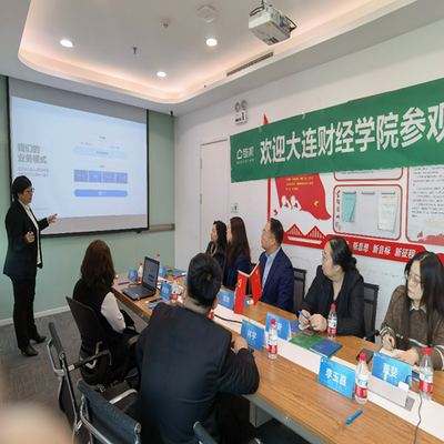 商學院赴校外實踐教學基地開展文化經(jīng)紀人服務(wù)交流活動
